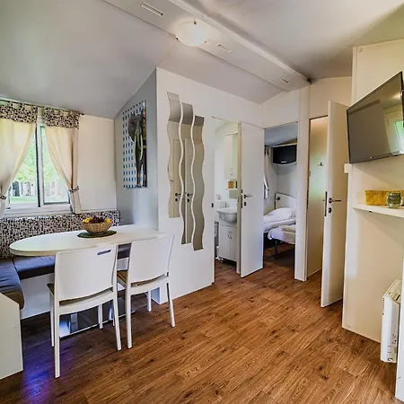 Three Bedroom Mobile With View Mostec